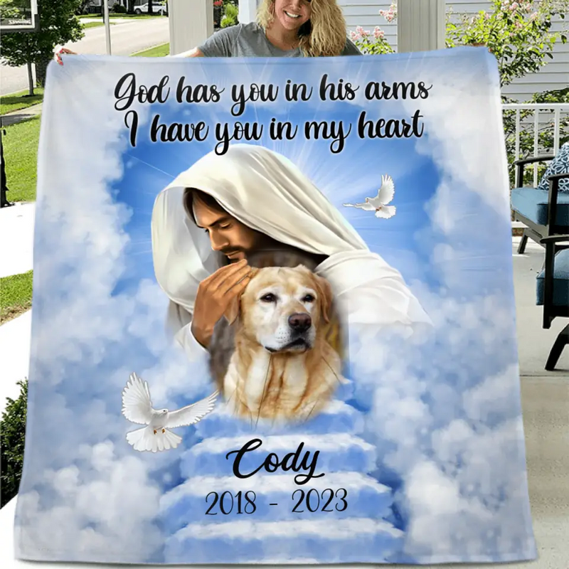 Personalized Memorial Pet Fleece Throw Blanket/Quilt - Upload Photo - Memorial Gift Idea For Pet Owners - God Has You In His Arms I Have You In My Heart